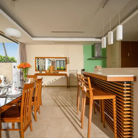 Ocean Beach Resort Da Nang Room photo