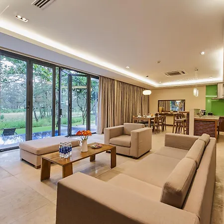 Ocean Beach Resort Da Nang Room photo