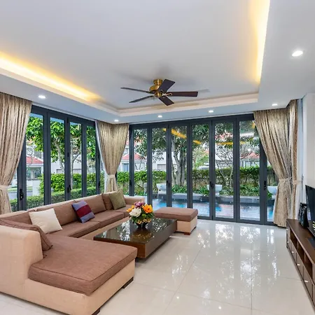 Ocean Beach Resort Da Nang Room photo