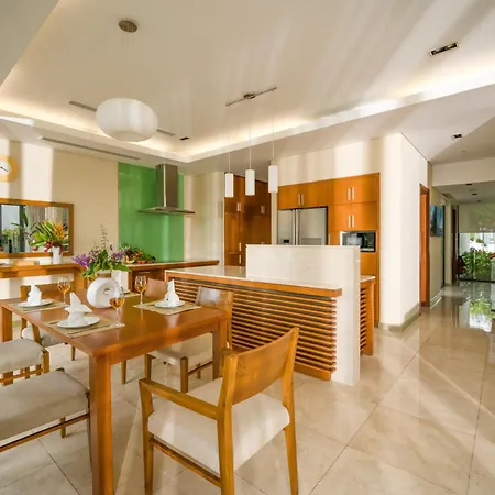 Ocean Beach Resort Da Nang Room photo