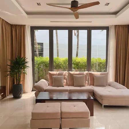 Ocean Beach Resort Da Nang Room photo